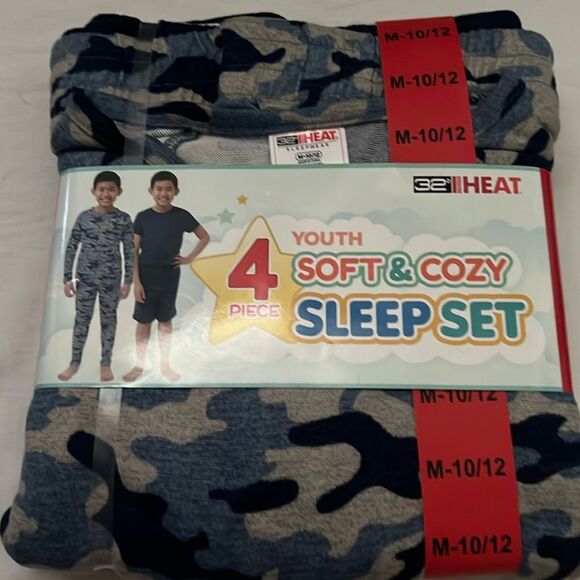 32 Degrees Youth Soft Cozy Sleep 4-piece Set M 10/12 - Picture 1 of 2
